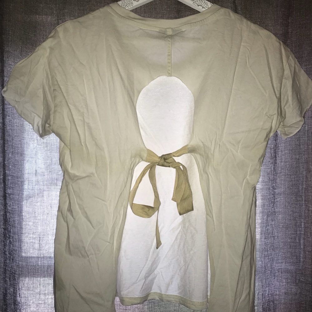 Open ribbon tie back white tee